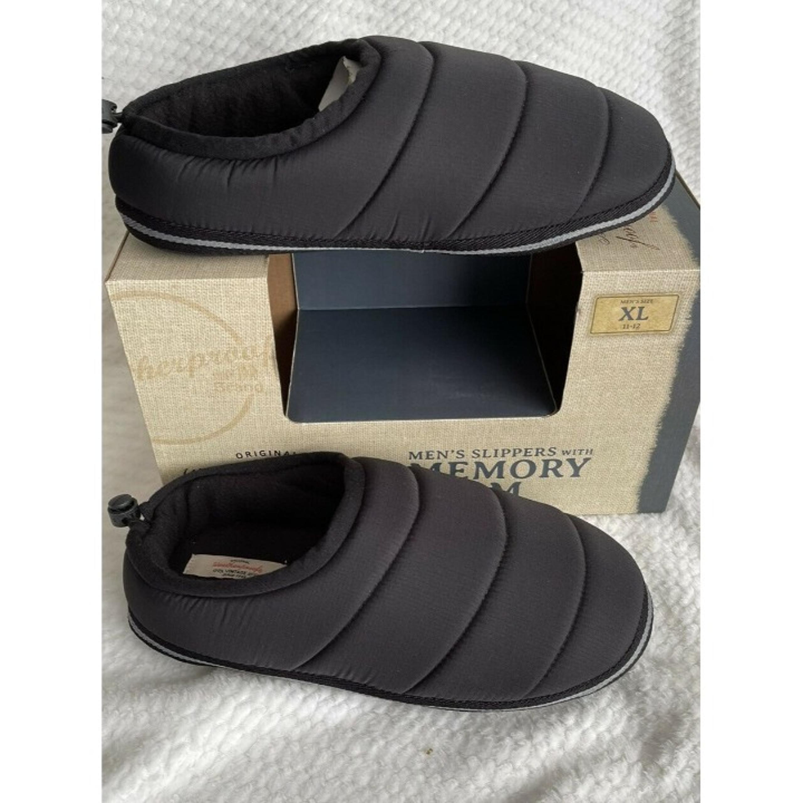 Men’s Size XL 11-12 Weatherproof Nylon Puffer Slippers Collapsible Back,Black