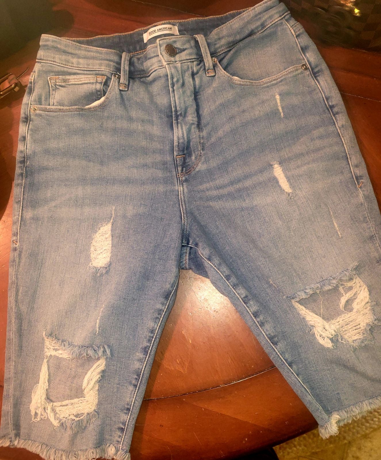 Good American Bermuda shorts 8/29