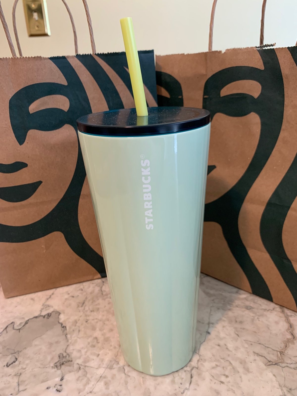 Starbucks mint puffy SS