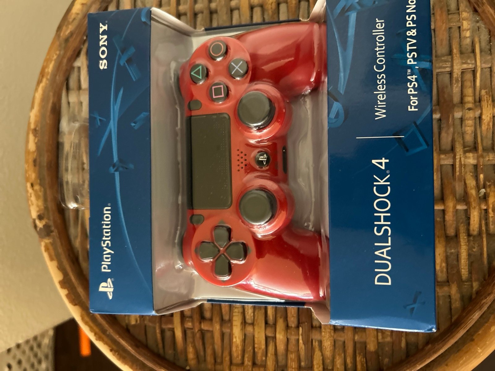 PS4 Controller