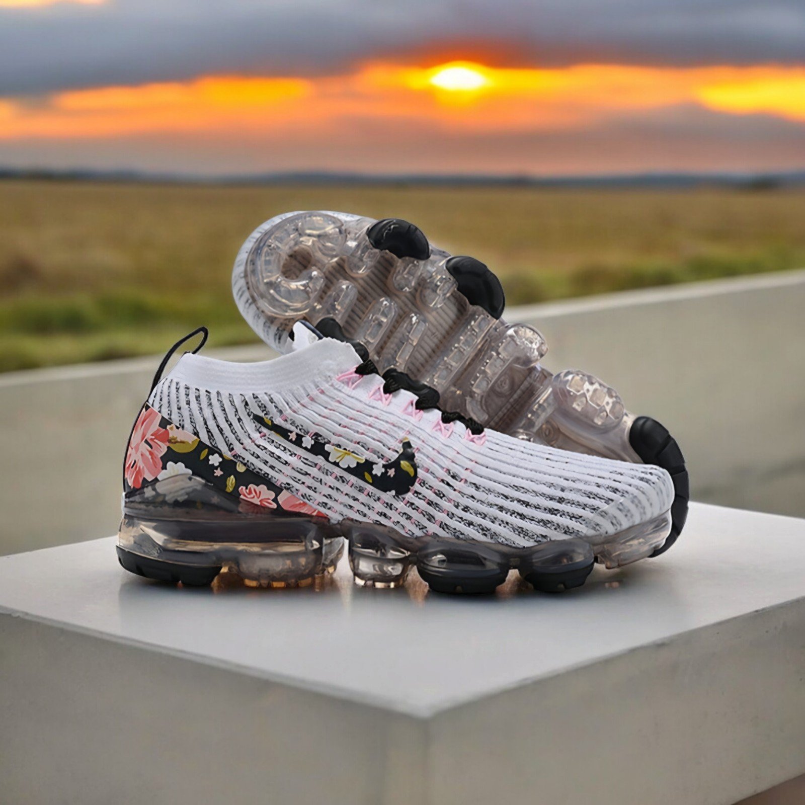 Nike air max vapormax black white 3 flyknit floral women sneakers size 8