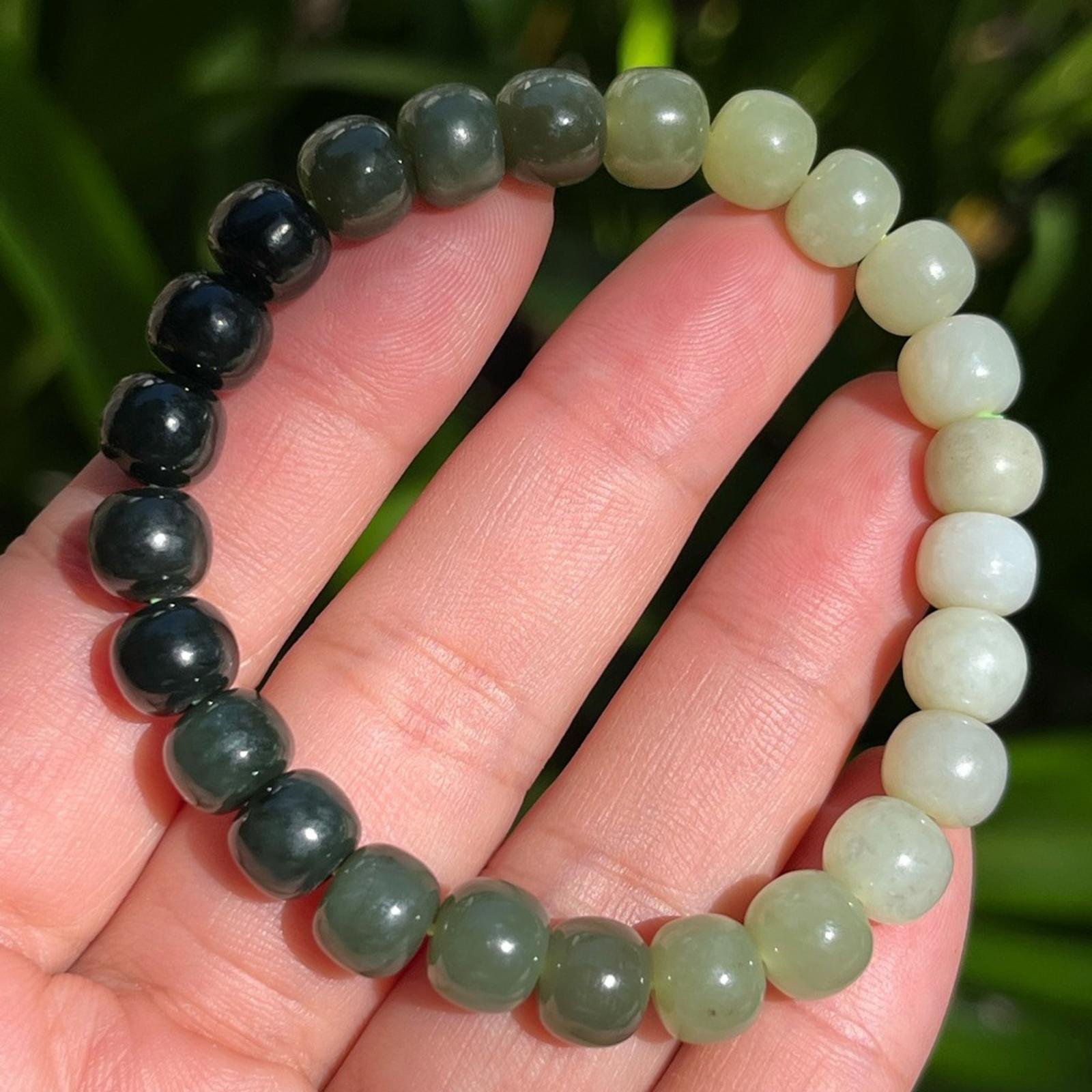 8mm stretchable donut shape jade bracelet