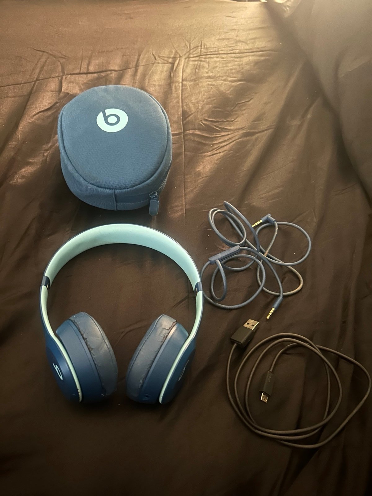 Beats wireless headphones