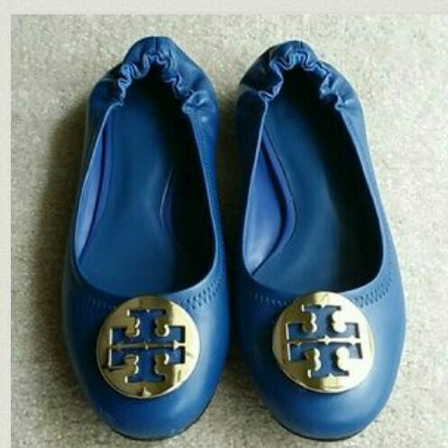 Size 9 authentic Tory Burch blue flats