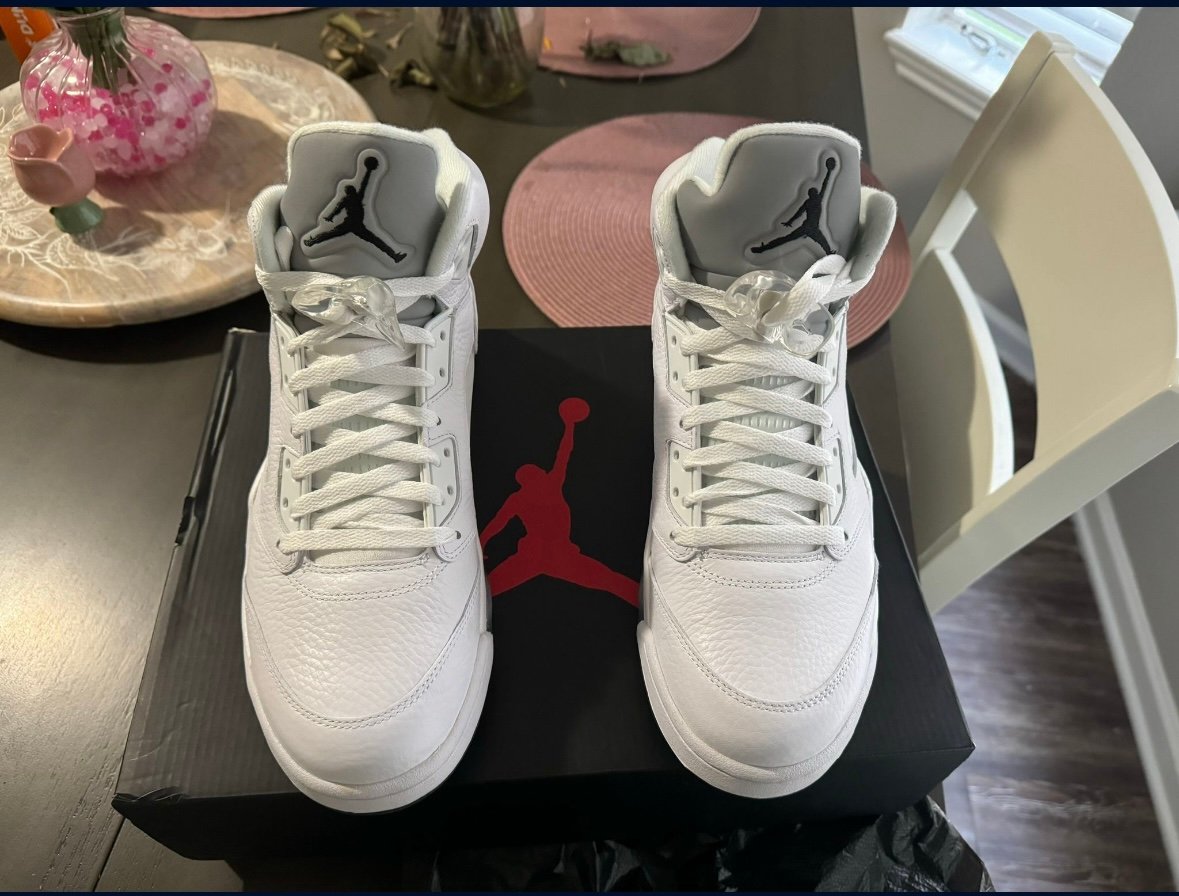 Jordan 5 - White/Black-Metallic Silver