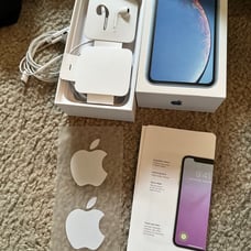 Apple/ Iphone accessories