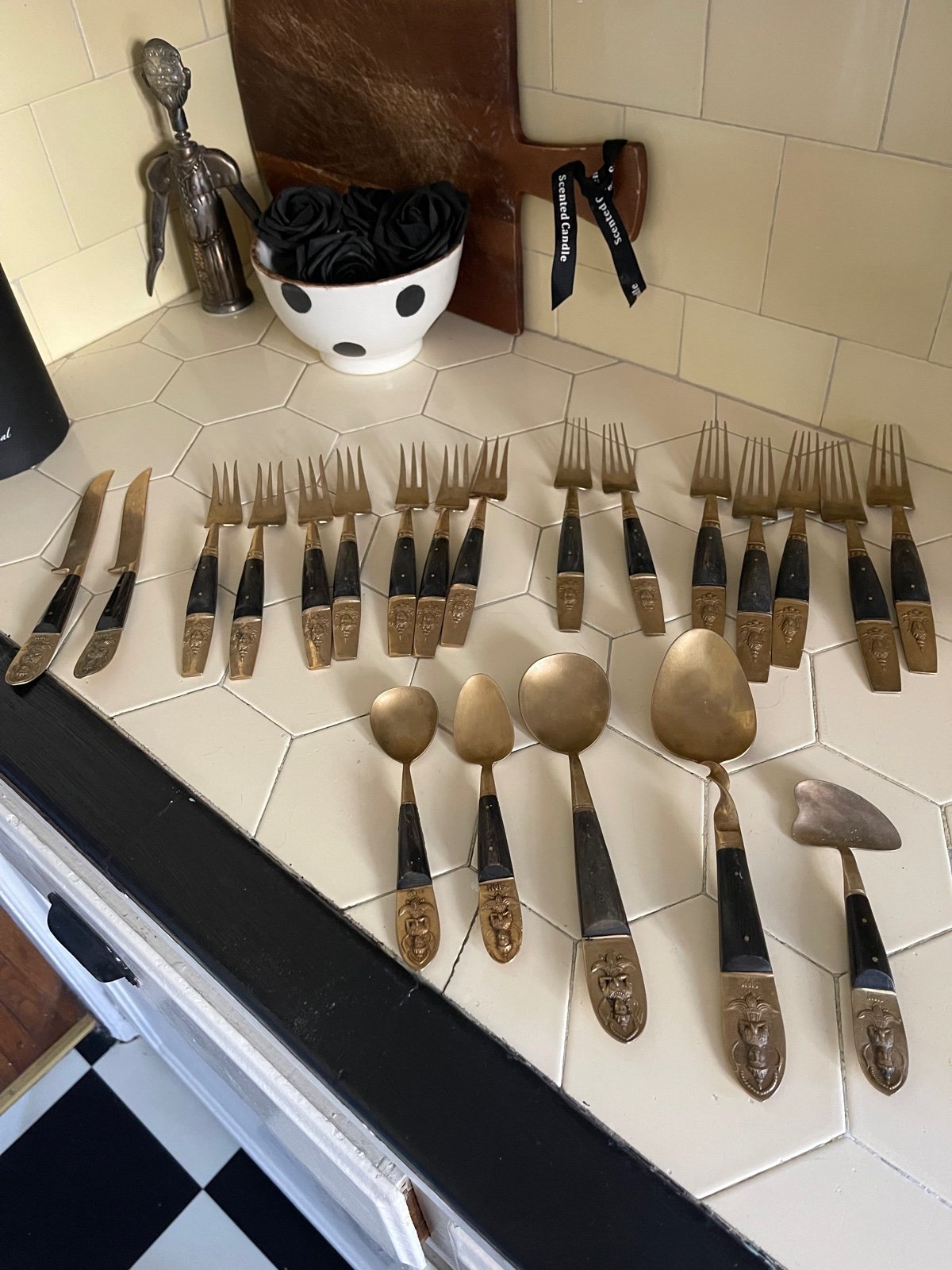 Buddha silverware