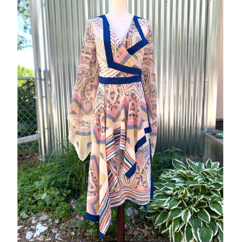 BCBGMAXAZRIA Kimono Dress Midi Dresses | Mercari