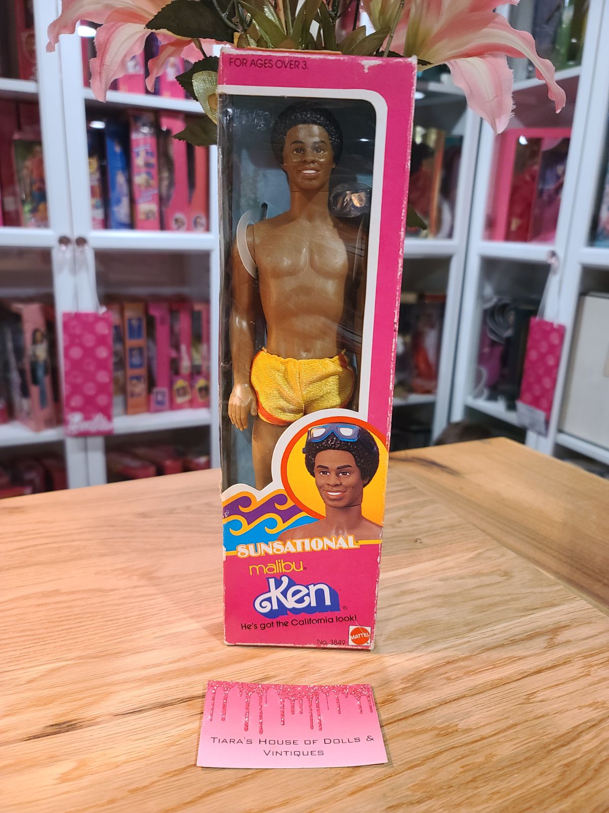 NEW! VINTAGE 1983 SUNSATIONAL MALIBU KEN AFRICAN AMERICAN!