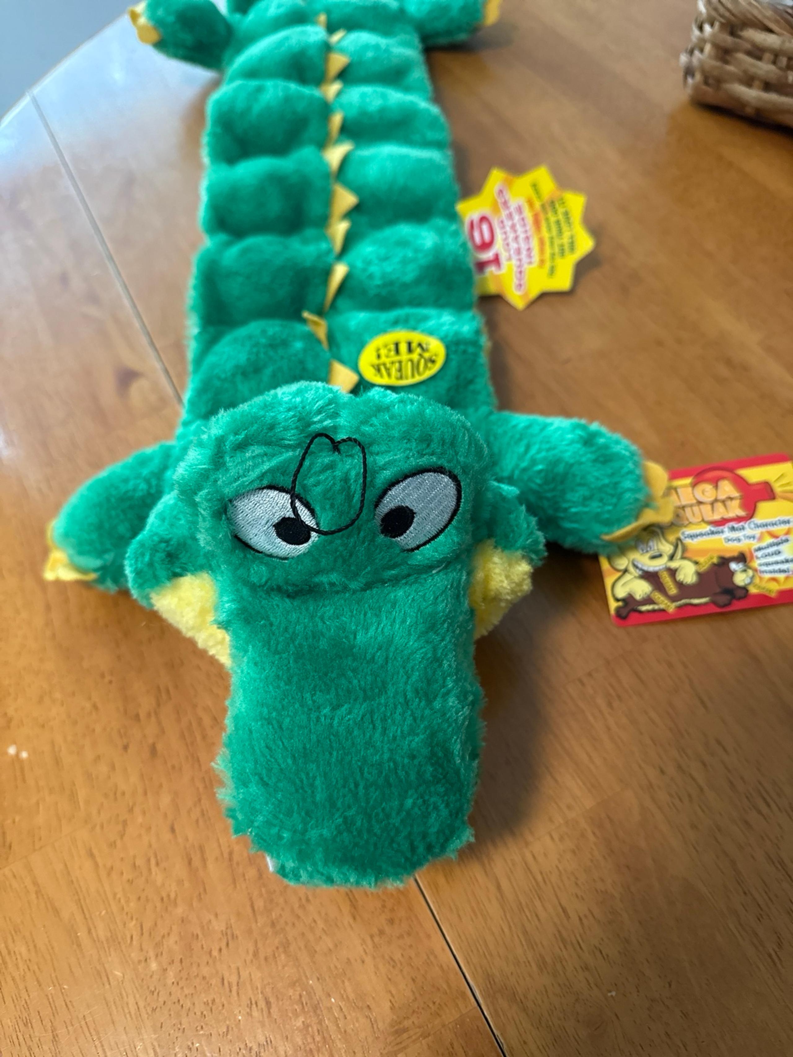 Dog Toy Plush Squeaky Mat Gator NWT
