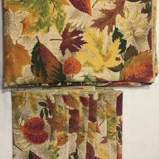 Avon Vintage Home Fashion Fall/Thanksgiving Tablecloth/Placemats & Napkins