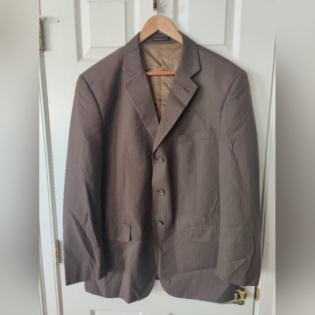 EUC Vinci Men's Suit