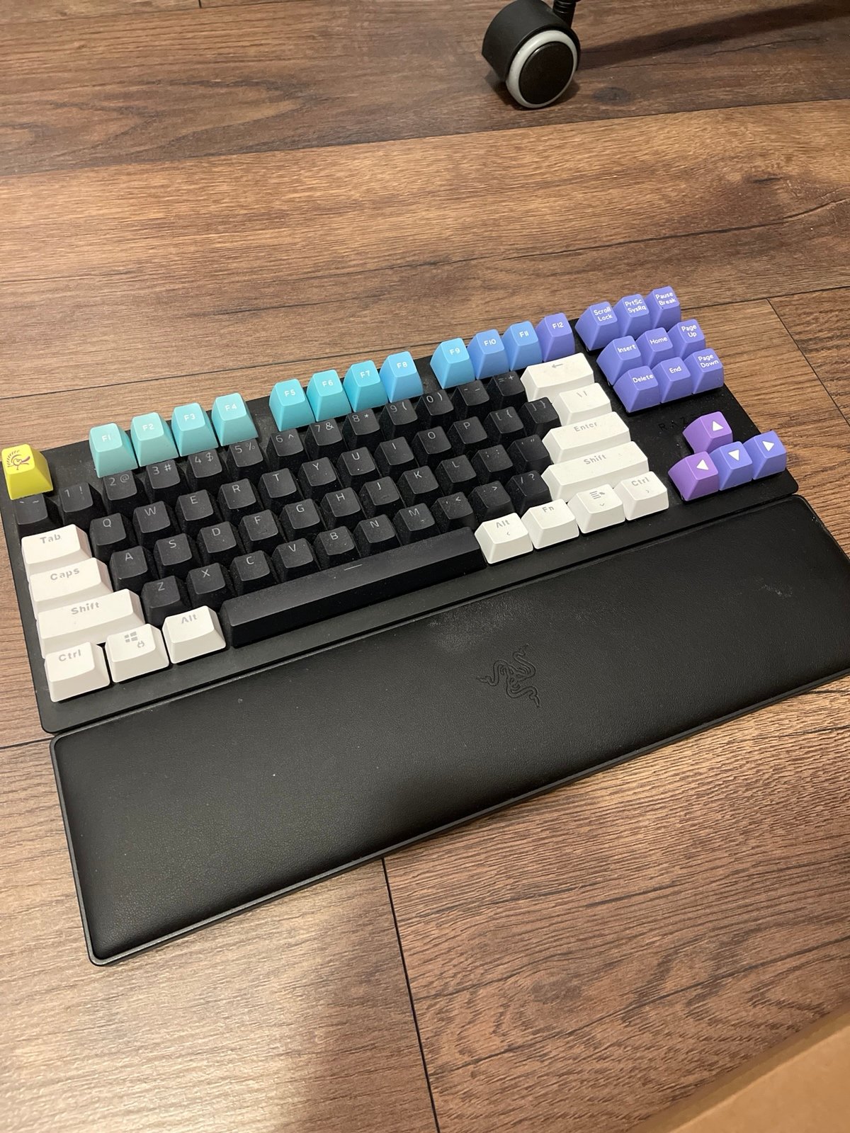 Razor Keyboard with RGB