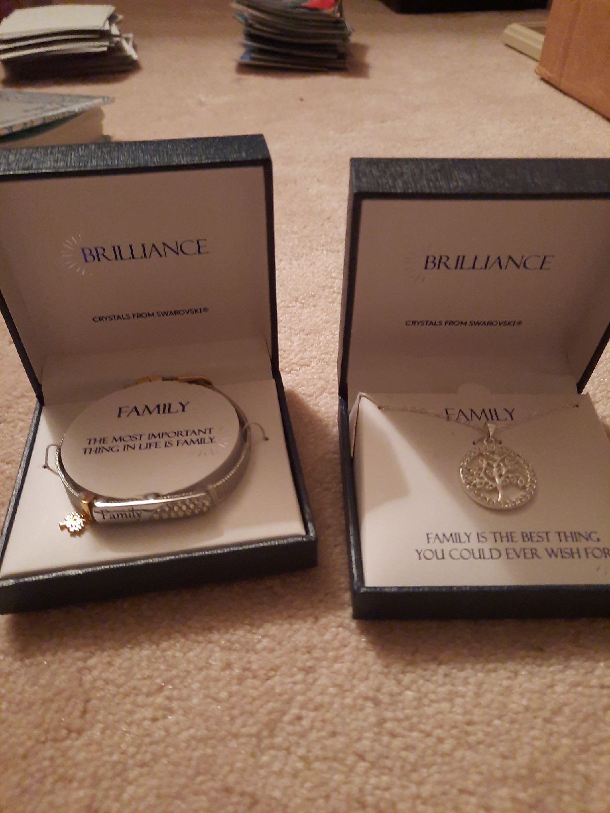FAMILY Jewelry