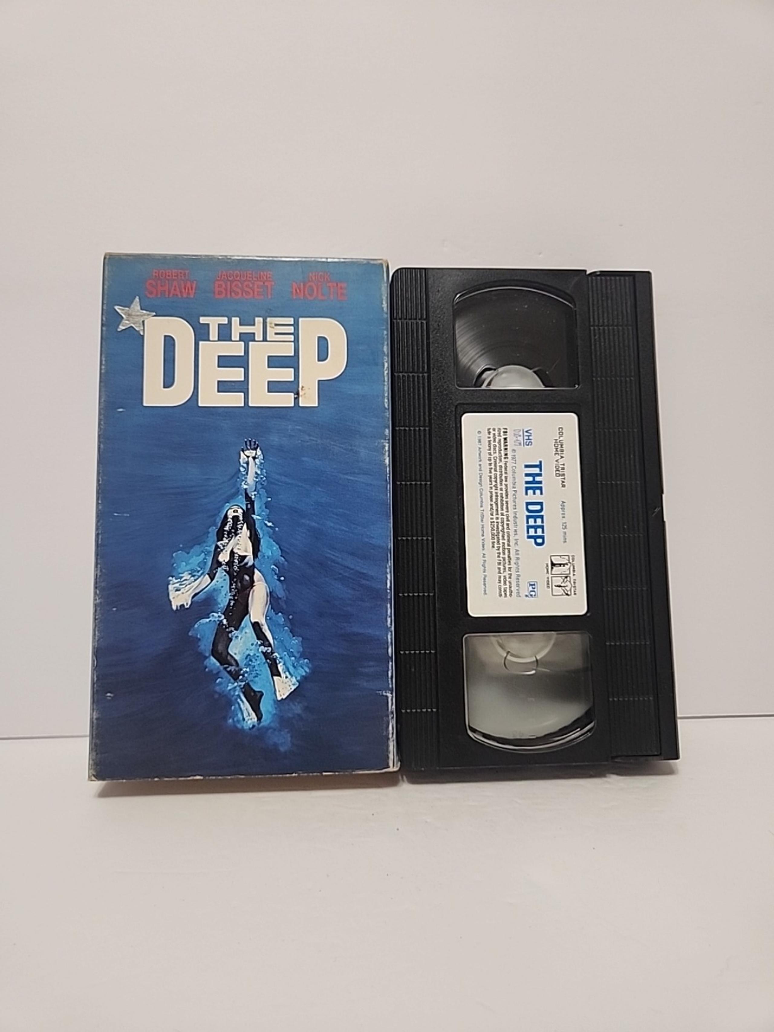 The Deep (VHS, 1999) Vintage Nick Nolte Thriller-Action Movie Columbia Tristar