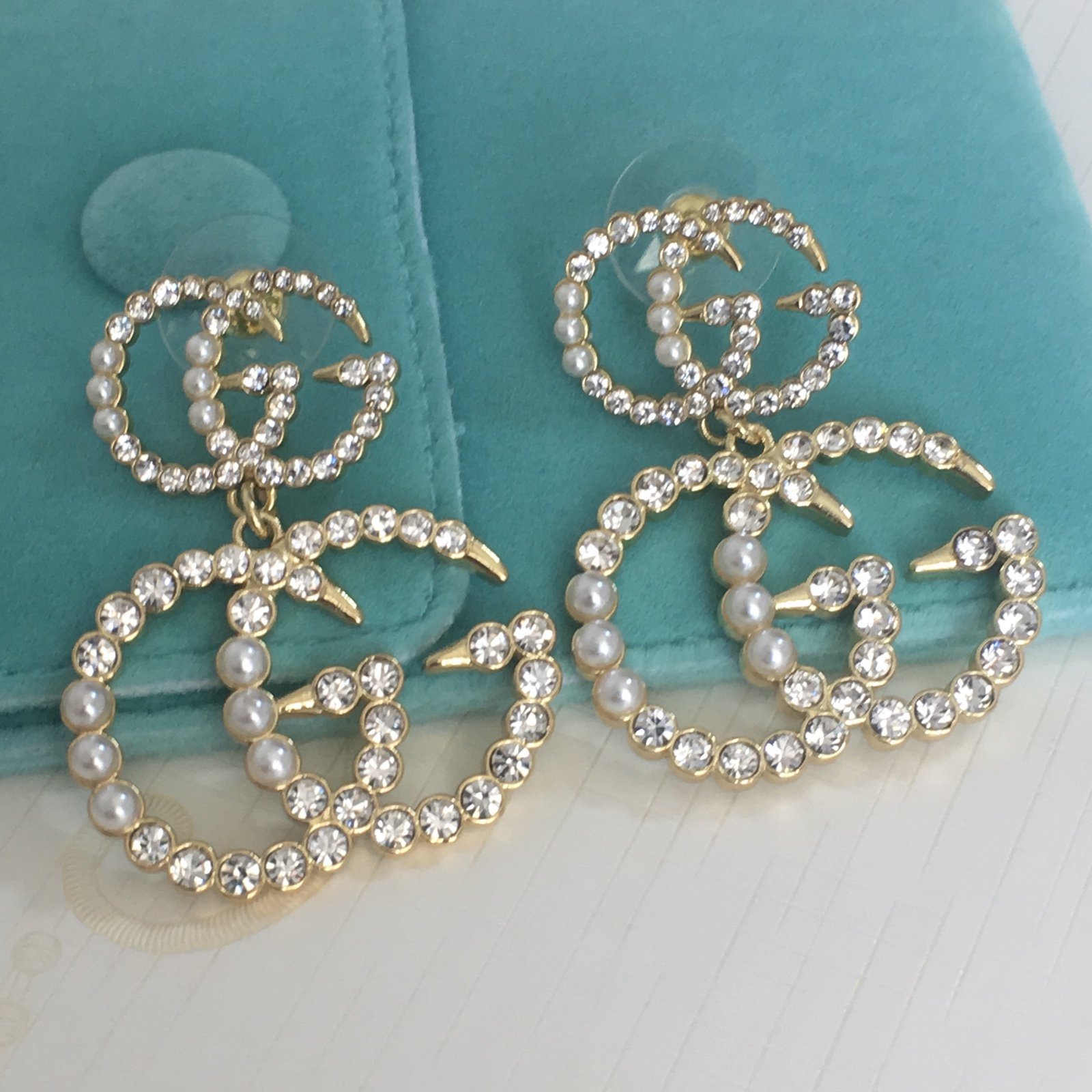 gold earrings