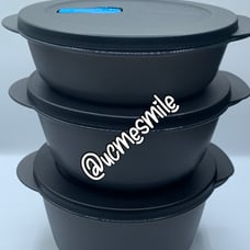 Tupperware Set of (3) Crystalwave Round Microwave Containers With Spout