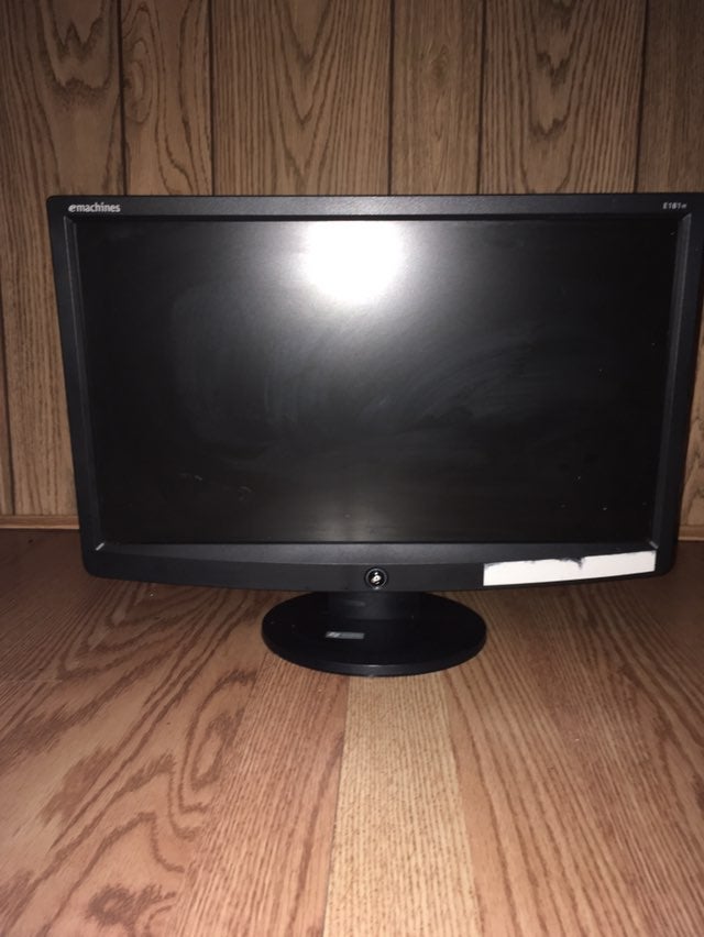 Monitor EMACHINES COMPUTER MONITER