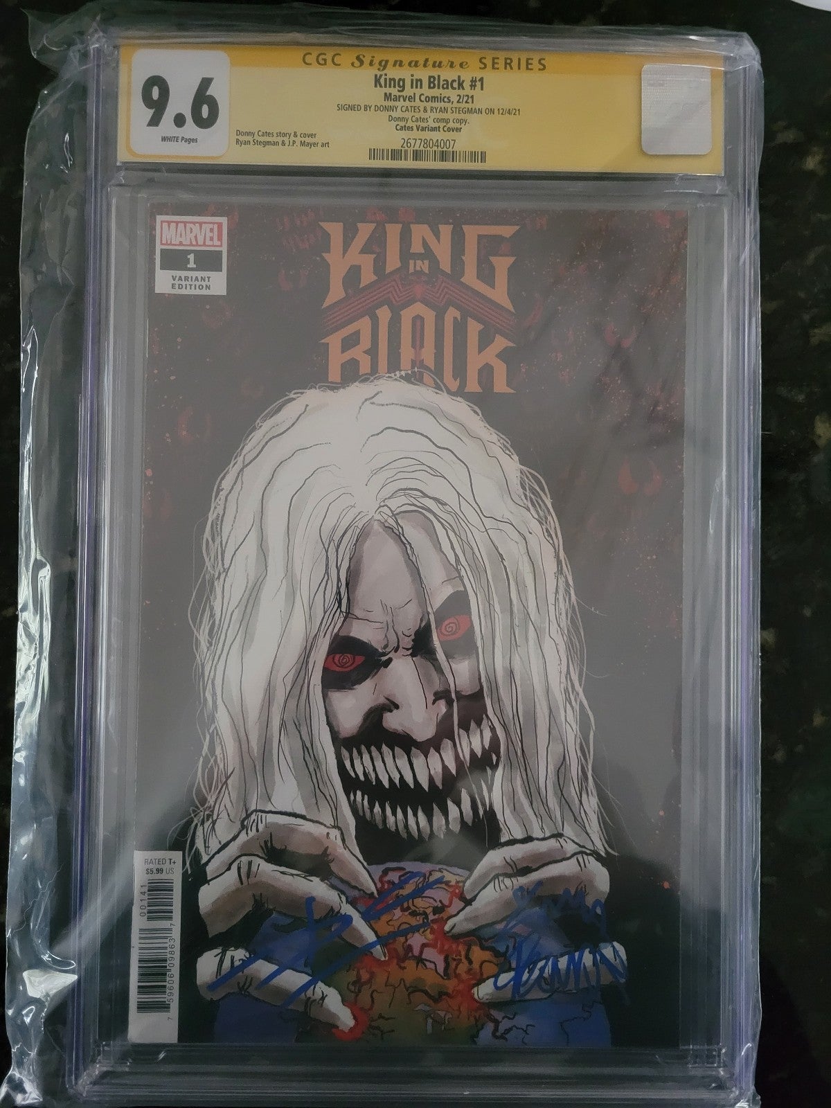 KING IN BLACK 1 1:500 COMP COPY DOUBLE SIGNED