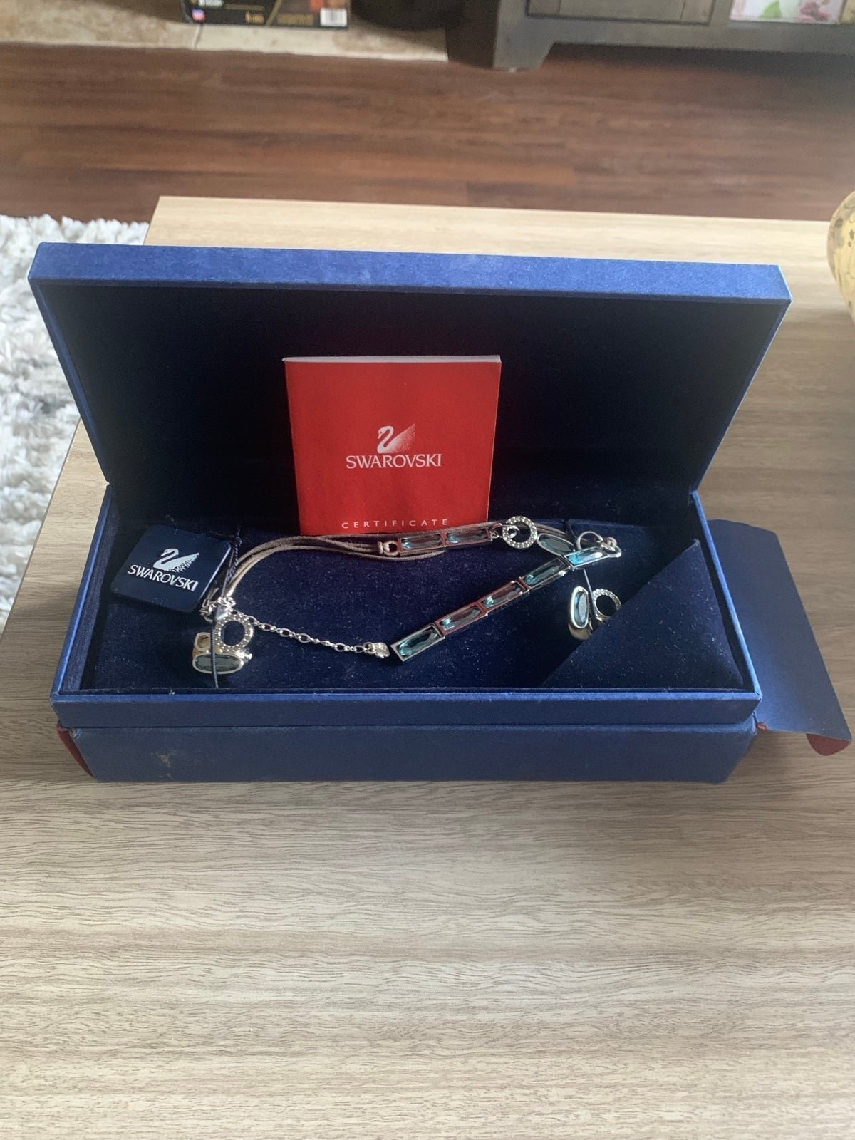 NWT Stunning Authentic Swarovski 16” Adjustable Necklace & Earrings Set
