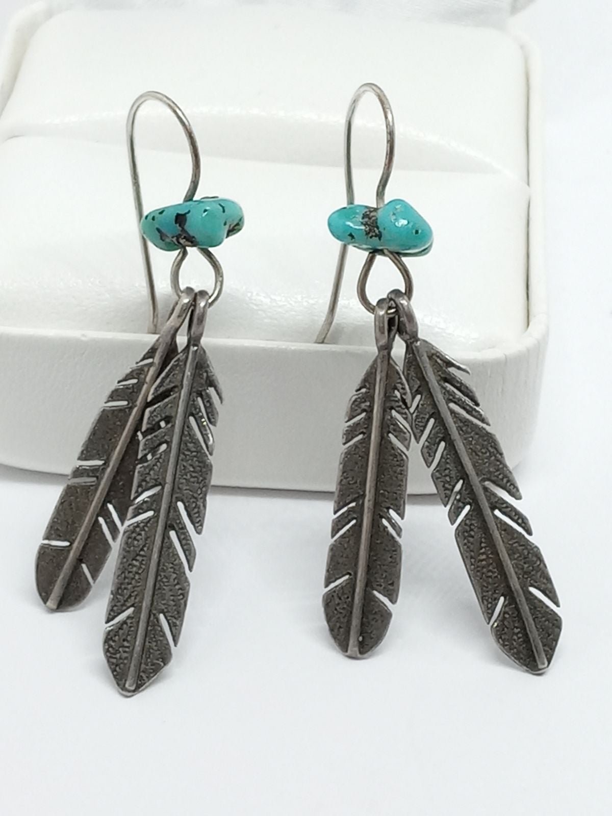 Vtg. Sterling Silver Original Design Turquoise Feather Earring