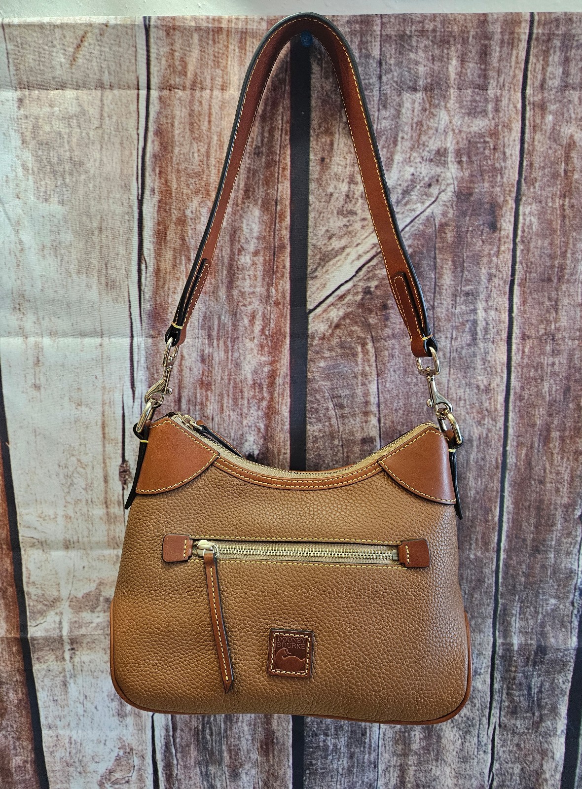 Dooney and Bourke Grain Hobo bag