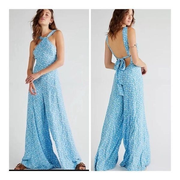 NWT S Free People Arlo Jumpsuit Floral Printed Halter Wide Leg size M NWT