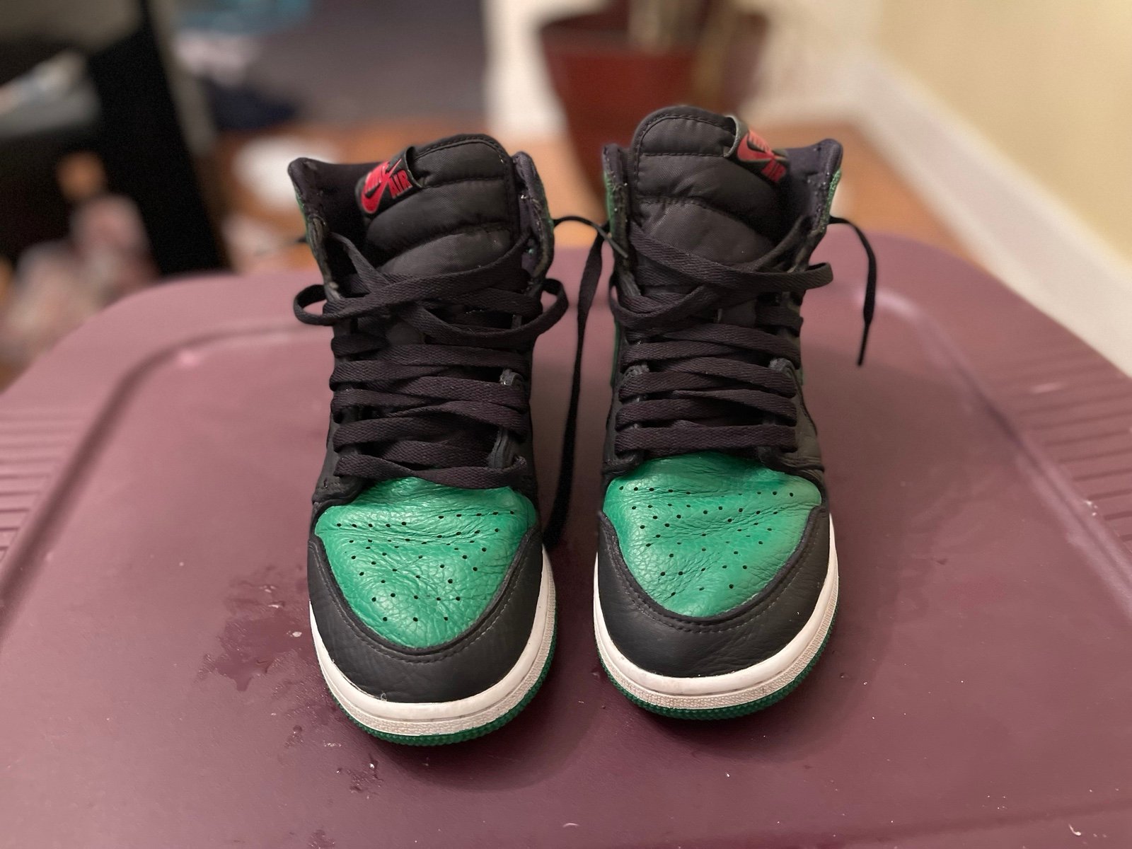 Jordan 1 Retro High OG “Pine Green” Black/Pine Green/Gym Red Kids’ Basketball