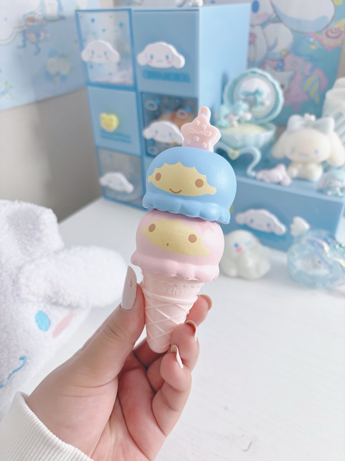 Rare sanrio ice cream cone squishy Little Twin Stars