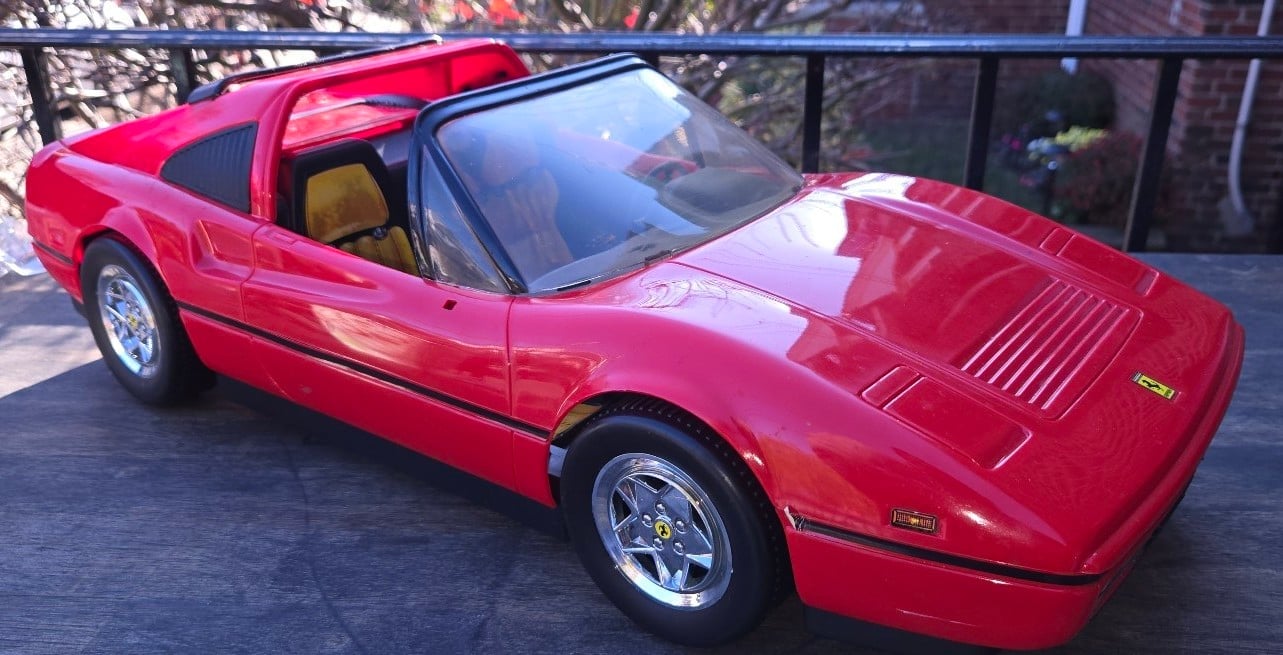 Barbie Ferrari convertible 1986 red