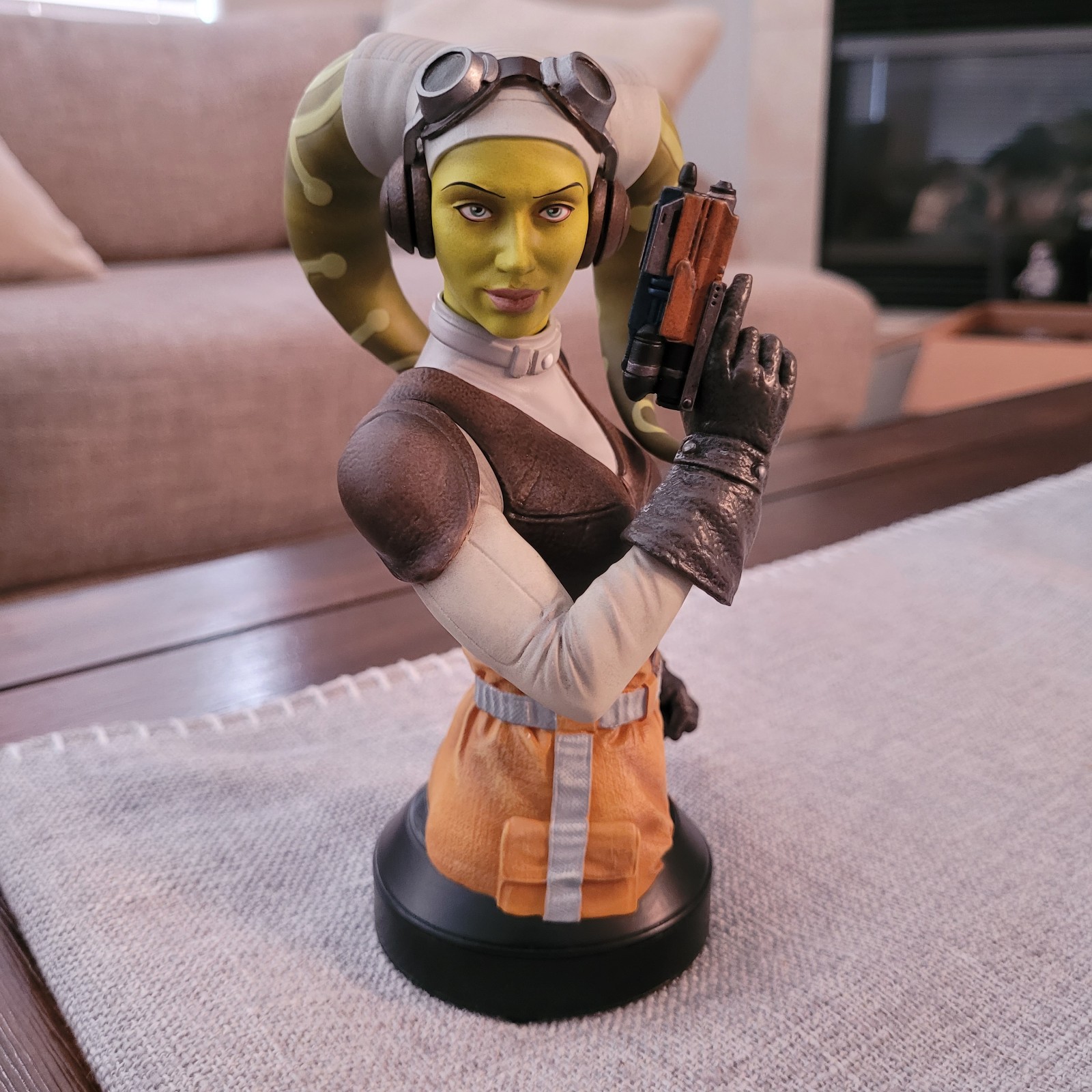 Star Wars Gentle Giant Mini Bust Hera Syndulla 1/6 Scale 434/750
