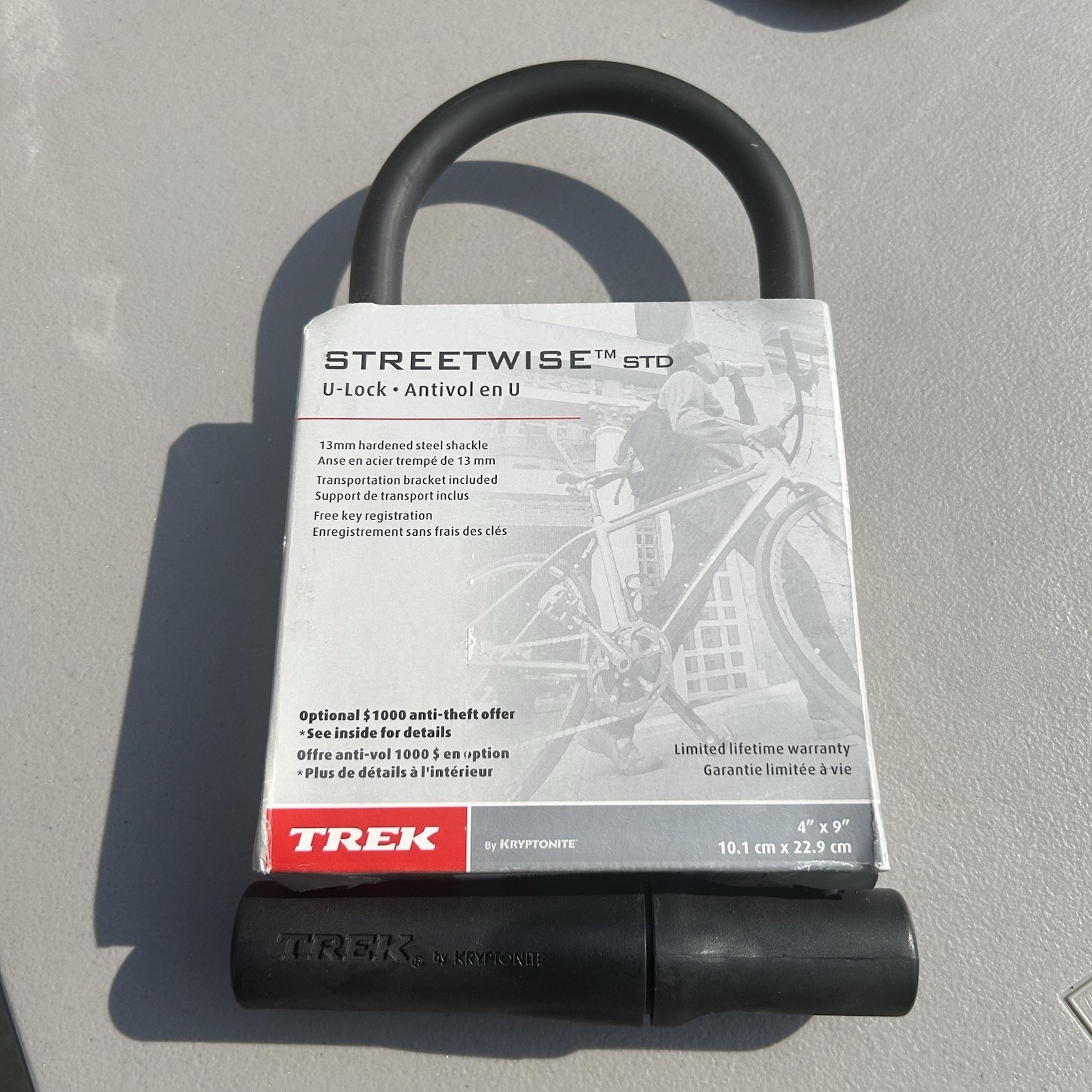 BRAND NEW Trek Streetwise Bike U-Lock STD 13mm Hardened Steel 4"x9" Bicycle Lock