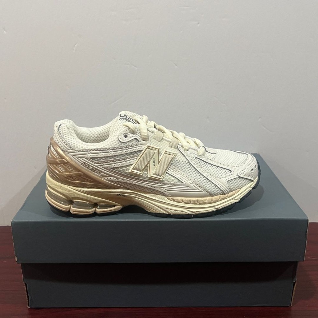 New Balance 1906, M1906RJA, White, Size 7.5
