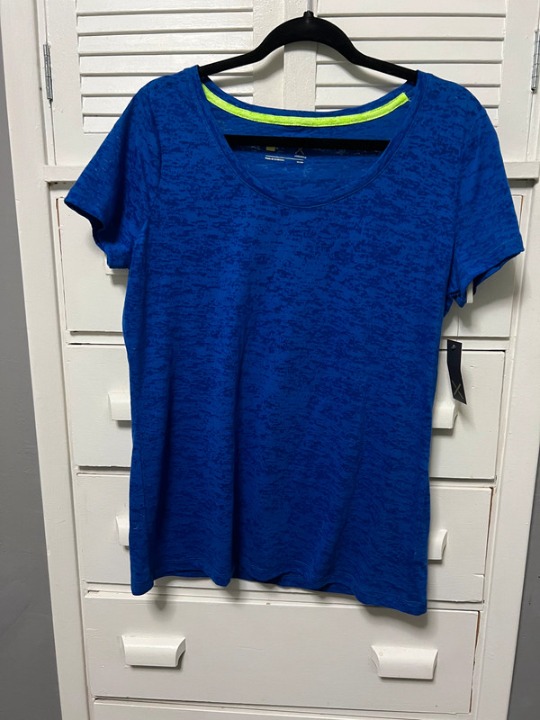 NWT Xersion Short Sleeve Shirt