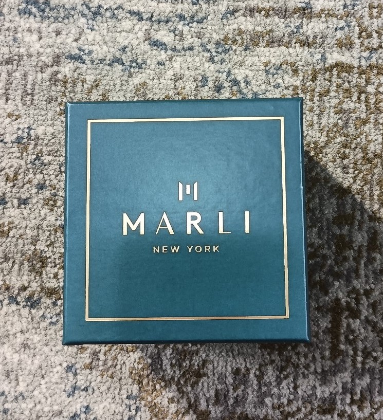 Marli New York candle