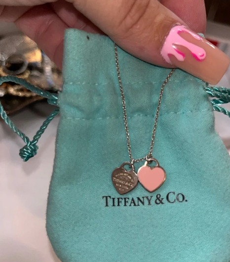 neckless