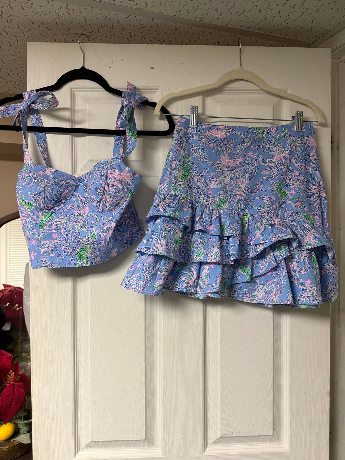 Lilly Pulitzer 2 piece Rosalie crop top skirt set in turtle package size 0