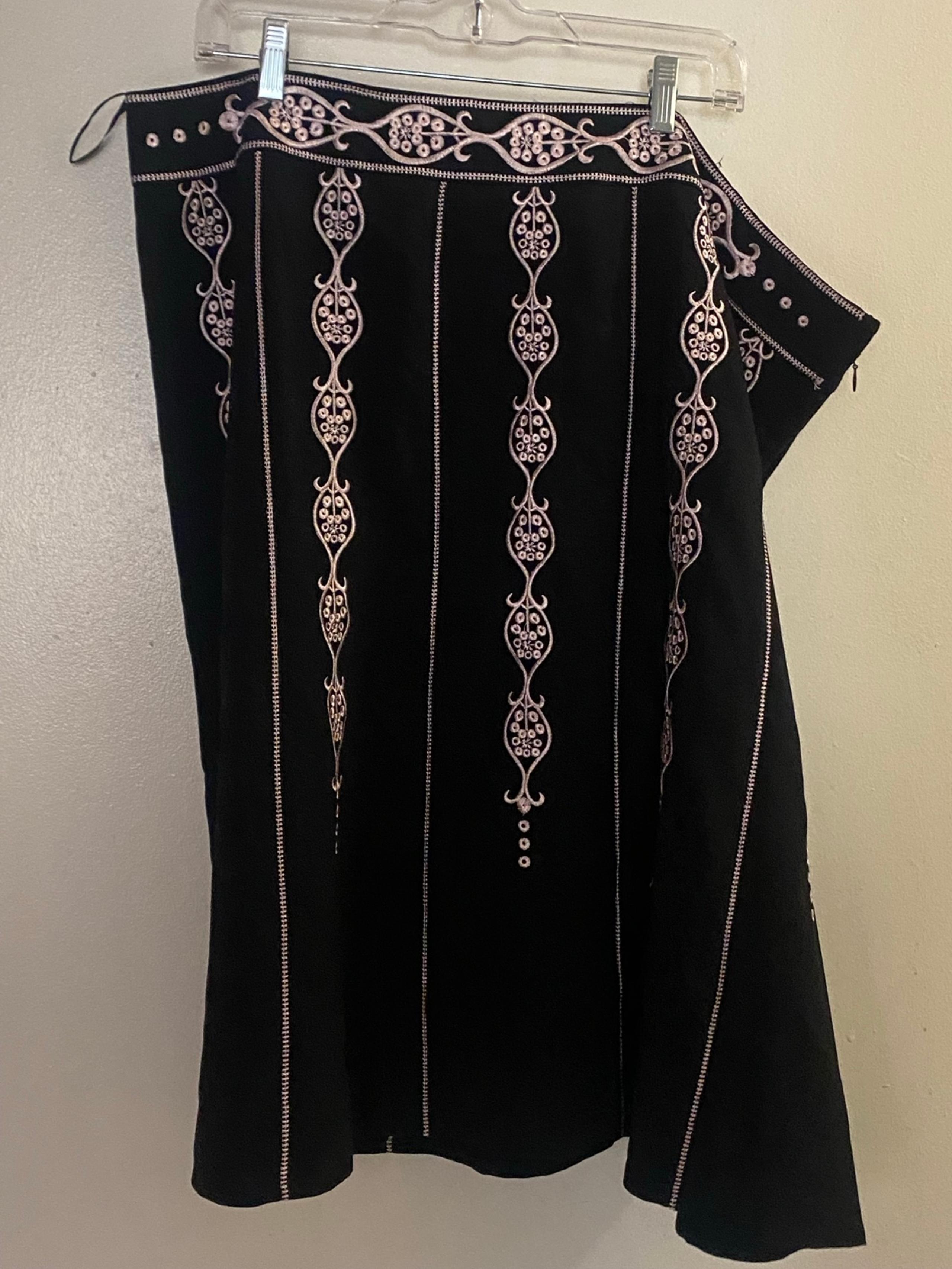 Dressbarn Womens Maxi Skirt 22W Black With Pink Embroidered Allover Design