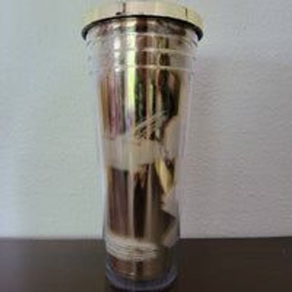 Rare 2014 Starbucks Gold & White Venti 24 oz Tumbler