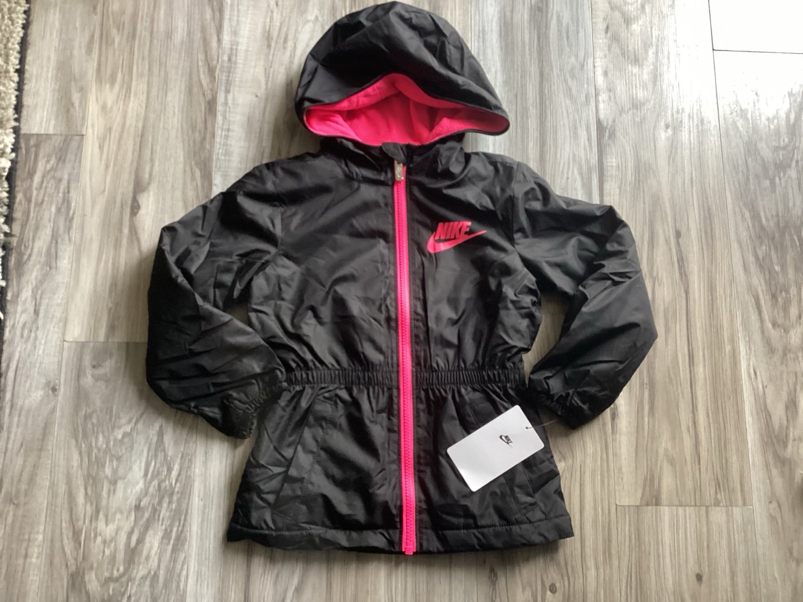 Girls midweight jacket size 5(NWT) ~PRICE IS FIRM, NO OFFERS~