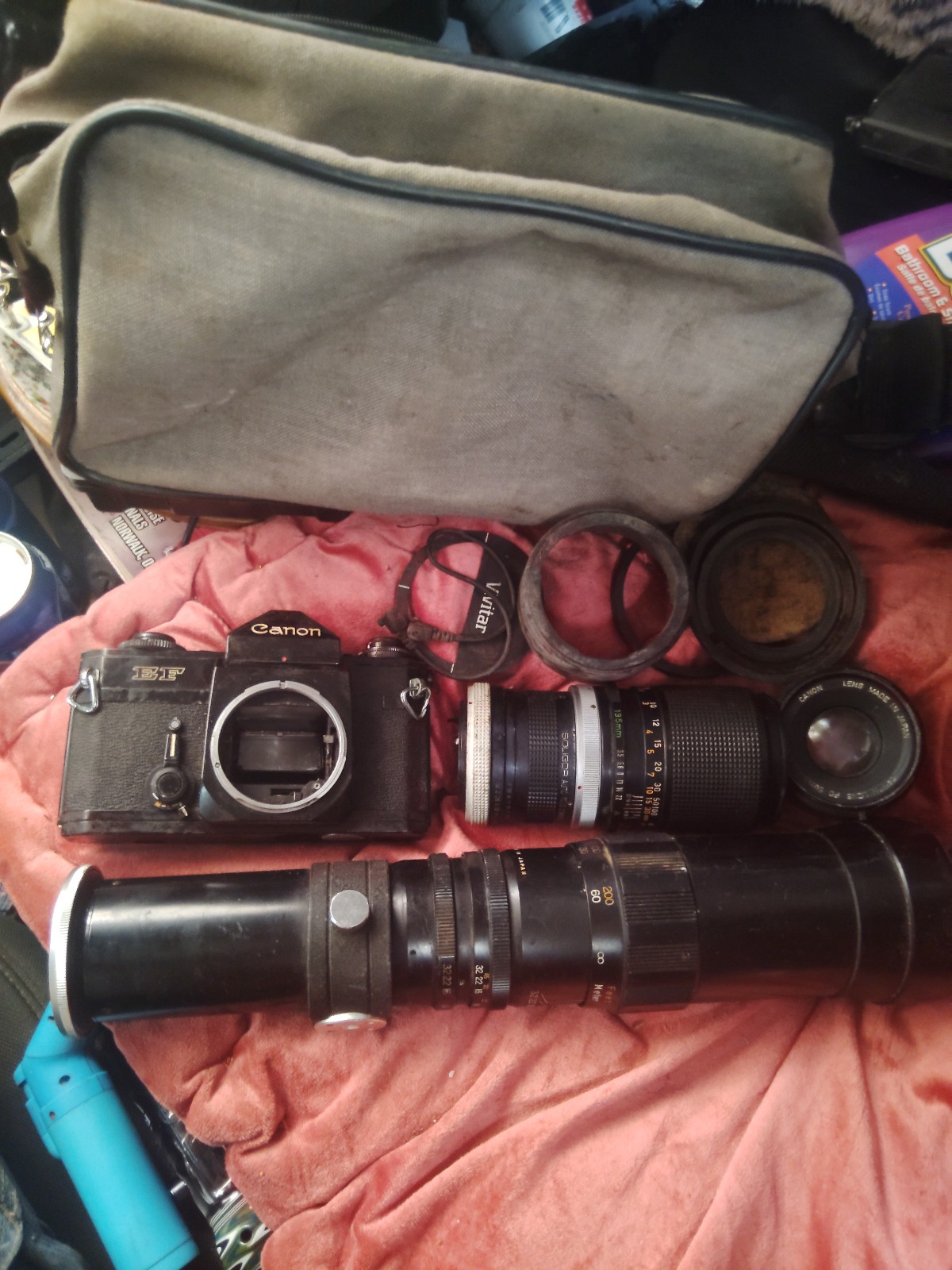 Cannon EF WITH EXTRAS. 400mm, 135mm, 50mm, lenses.