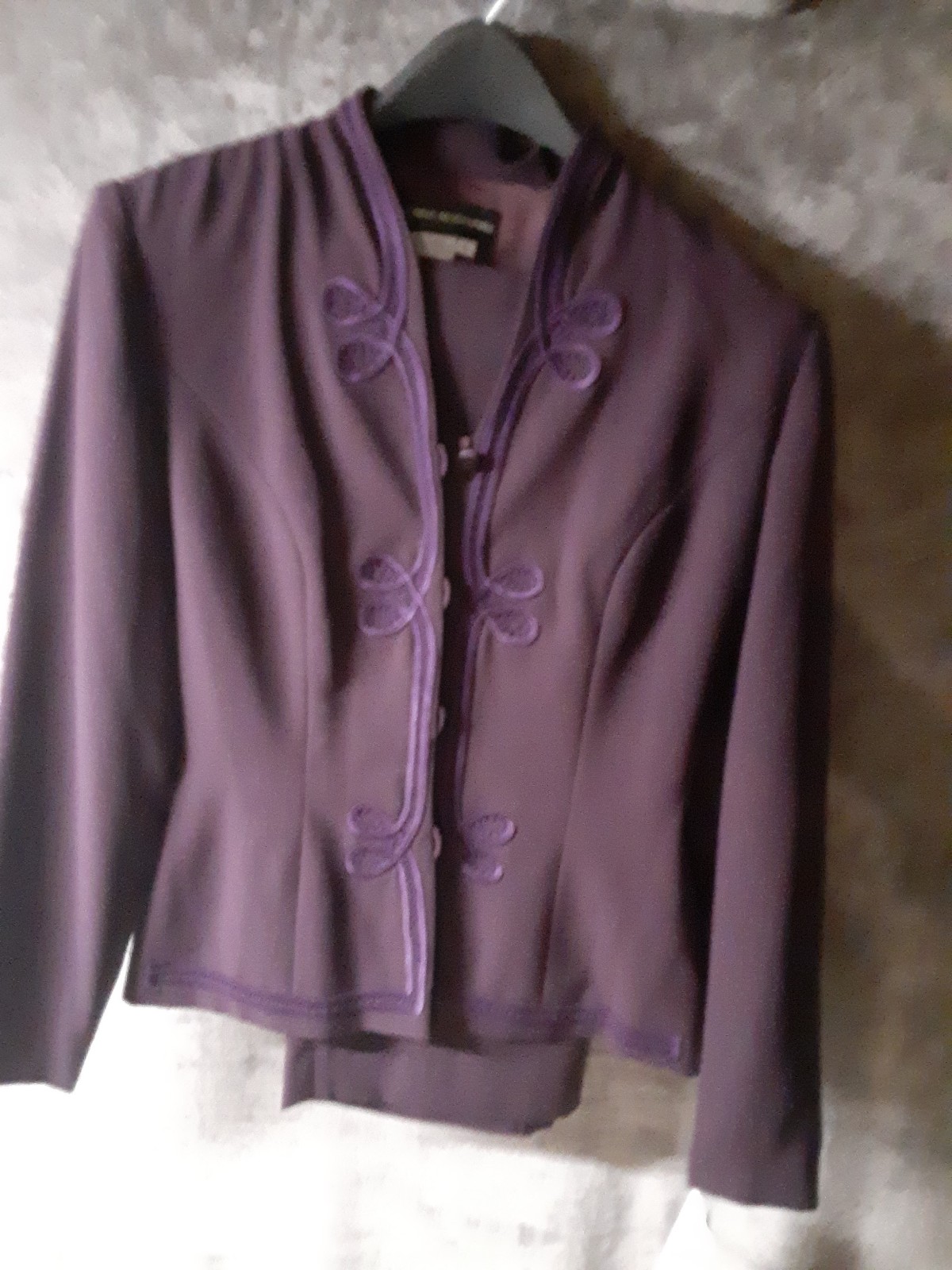 Women's dress suit