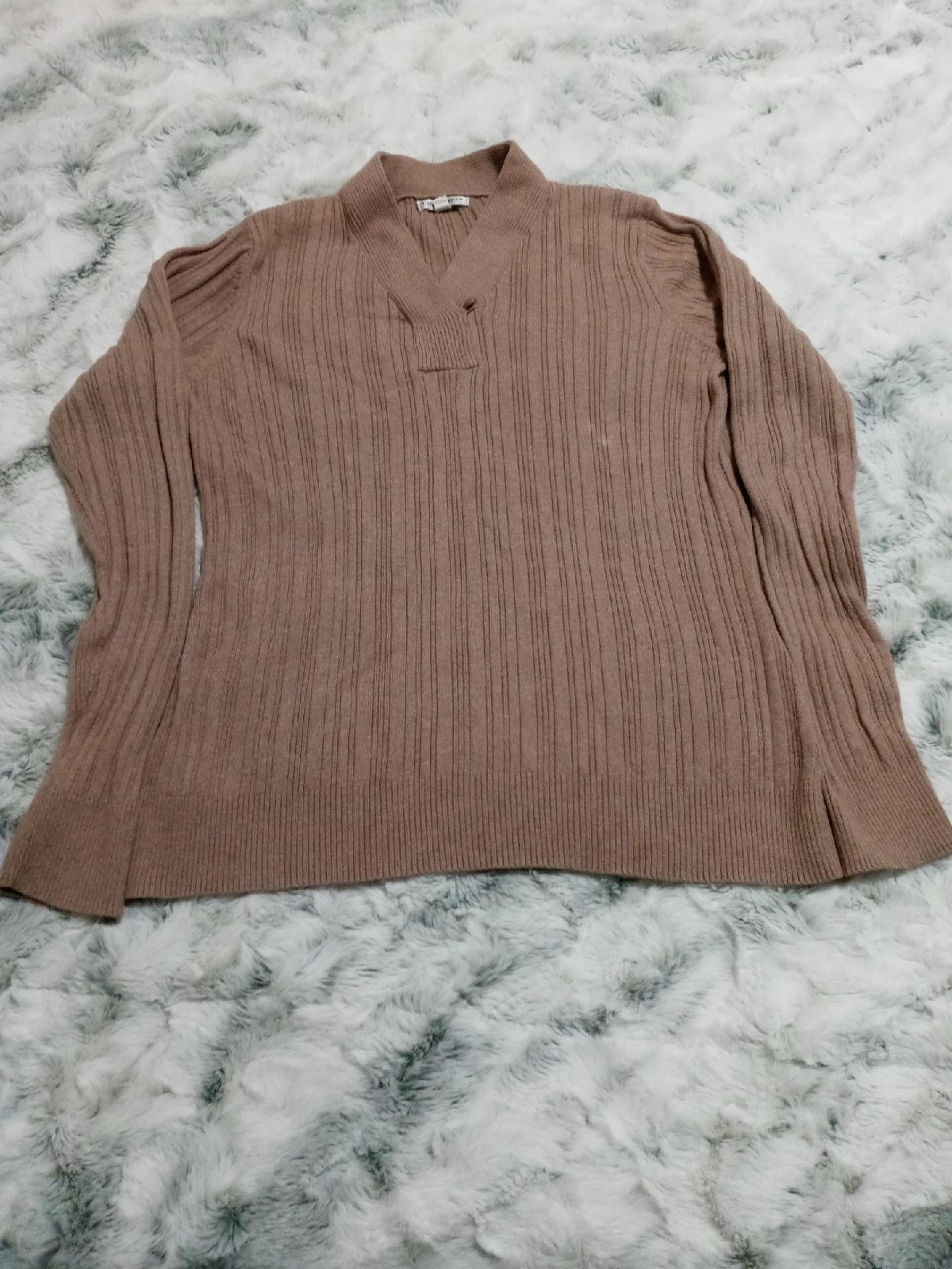 Croft & Barrow women's sweater