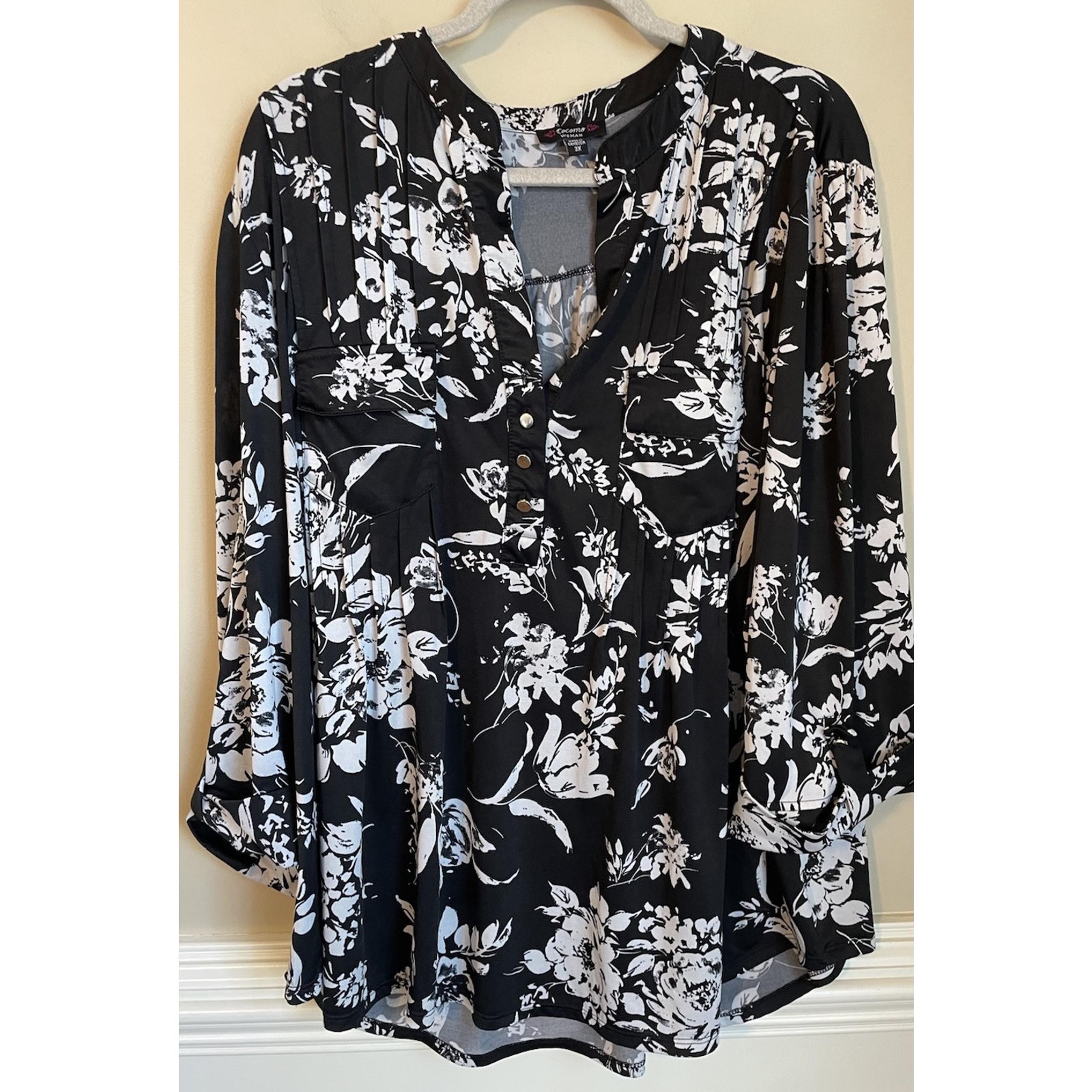 Cocomo Woman Size 3X Black White Floral Stretchy 3/4 Sleeve V-Neck Tunic Top