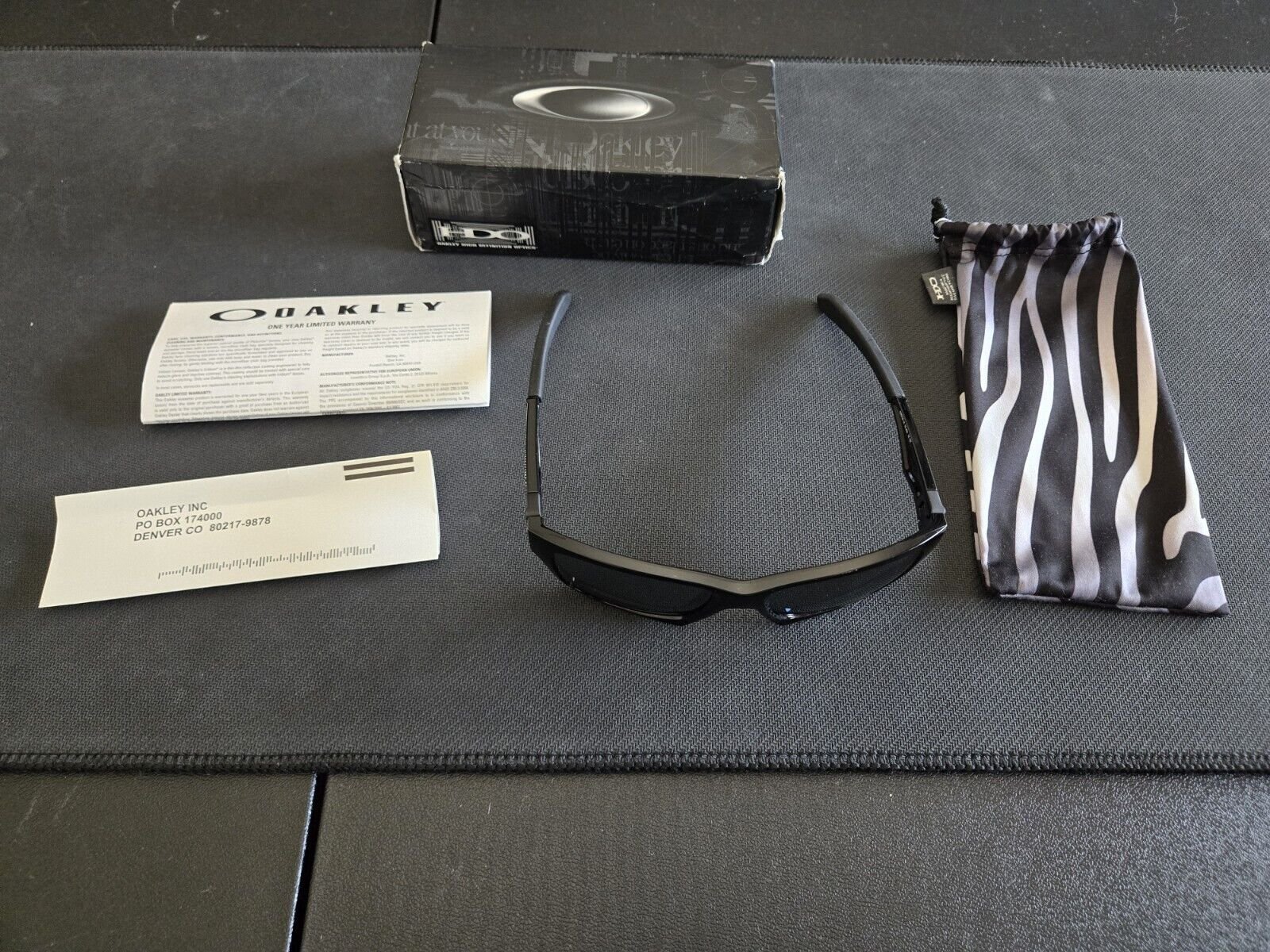 Rare Oakley Jordy Smith Jupiter Squared Polished Black / Black Iridium Polarized