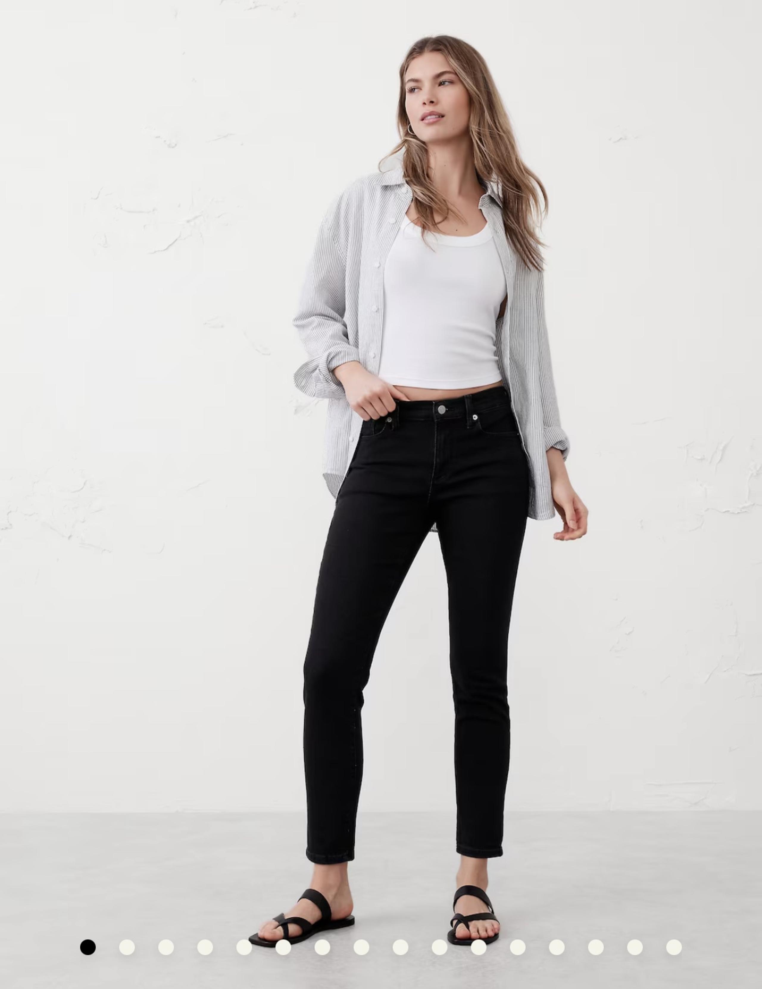 Banana Republic Classic mid rise Skinny Jeans