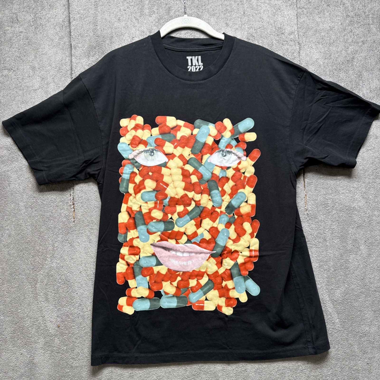 The Kid Laroi 2022 EOTW Tour T-Shirt L Black Graphic Band Tee Pills First Time