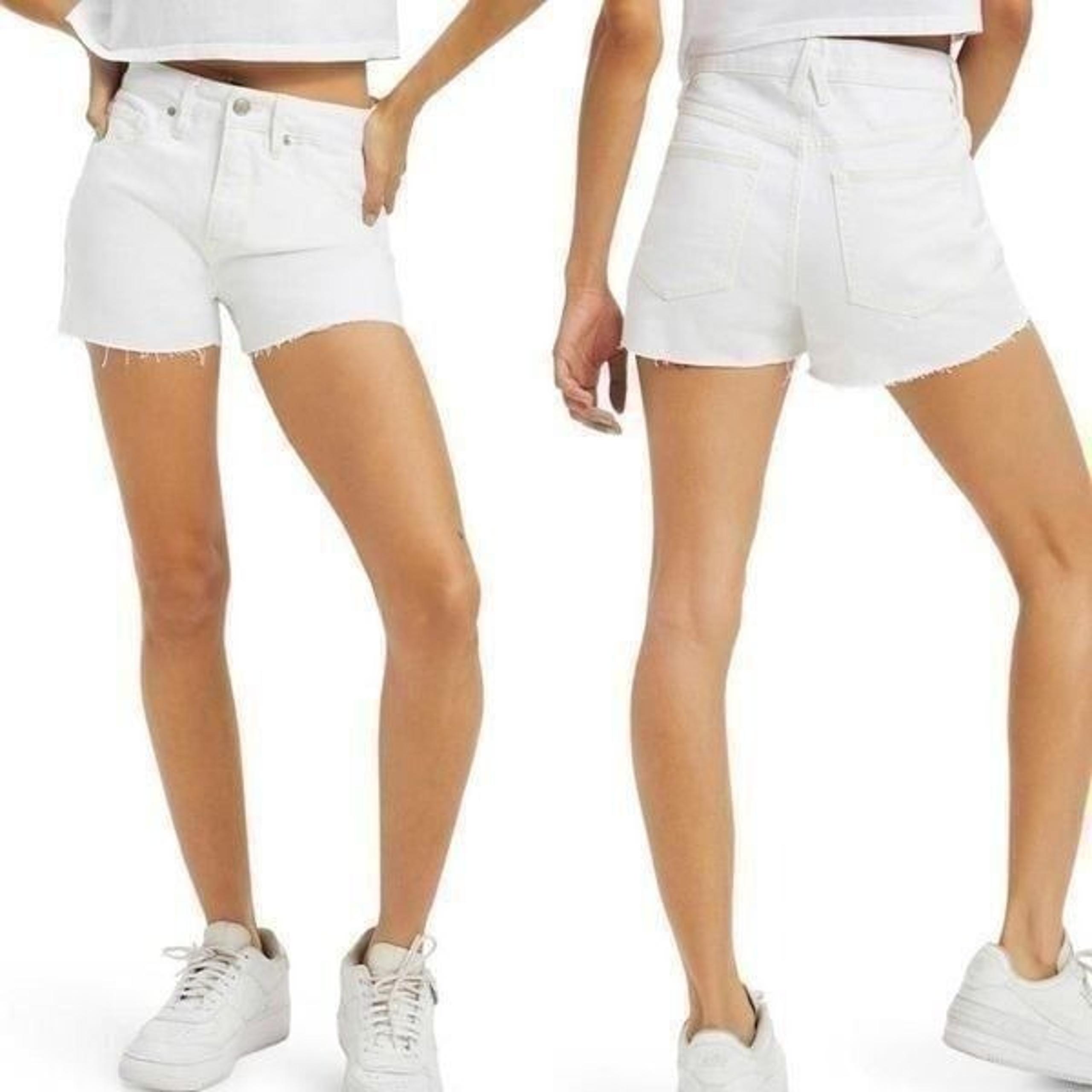 Good American | Good 90s High Waist Denim Cutoff Shorts