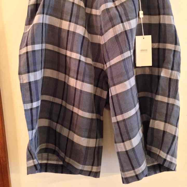 Armani Collezioni NEW plaid shorts