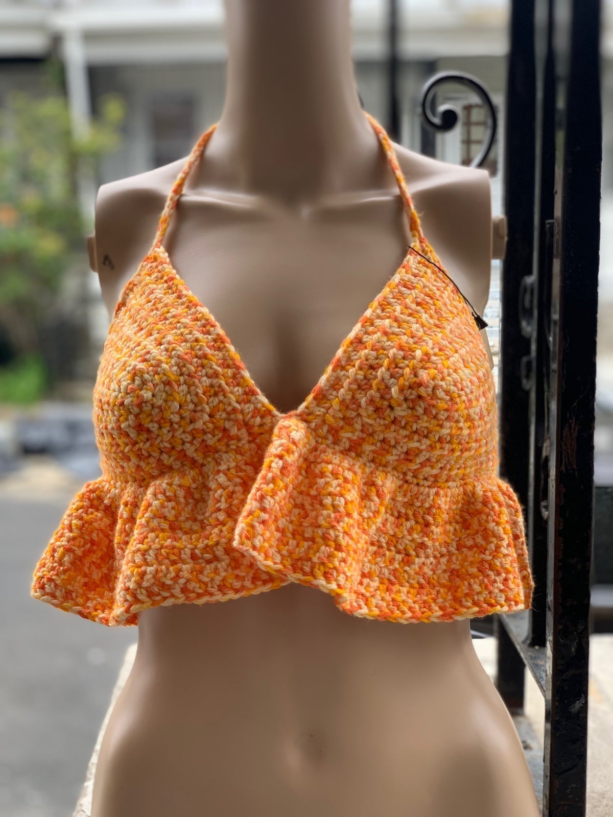 crop top